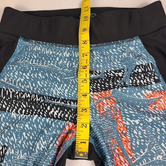 Under Armour Womens HeatGear Compression Capri Leggin Size Medium - Picture 13 of 15